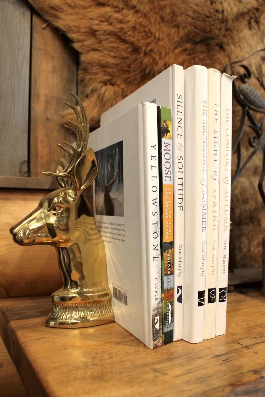Moose Creek Inn West Yellowstone Bagian luar foto