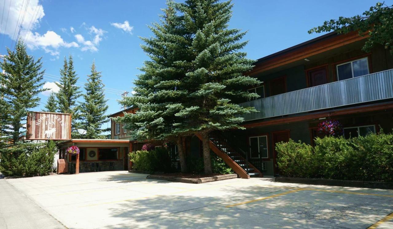 Moose Creek Inn West Yellowstone Bagian luar foto